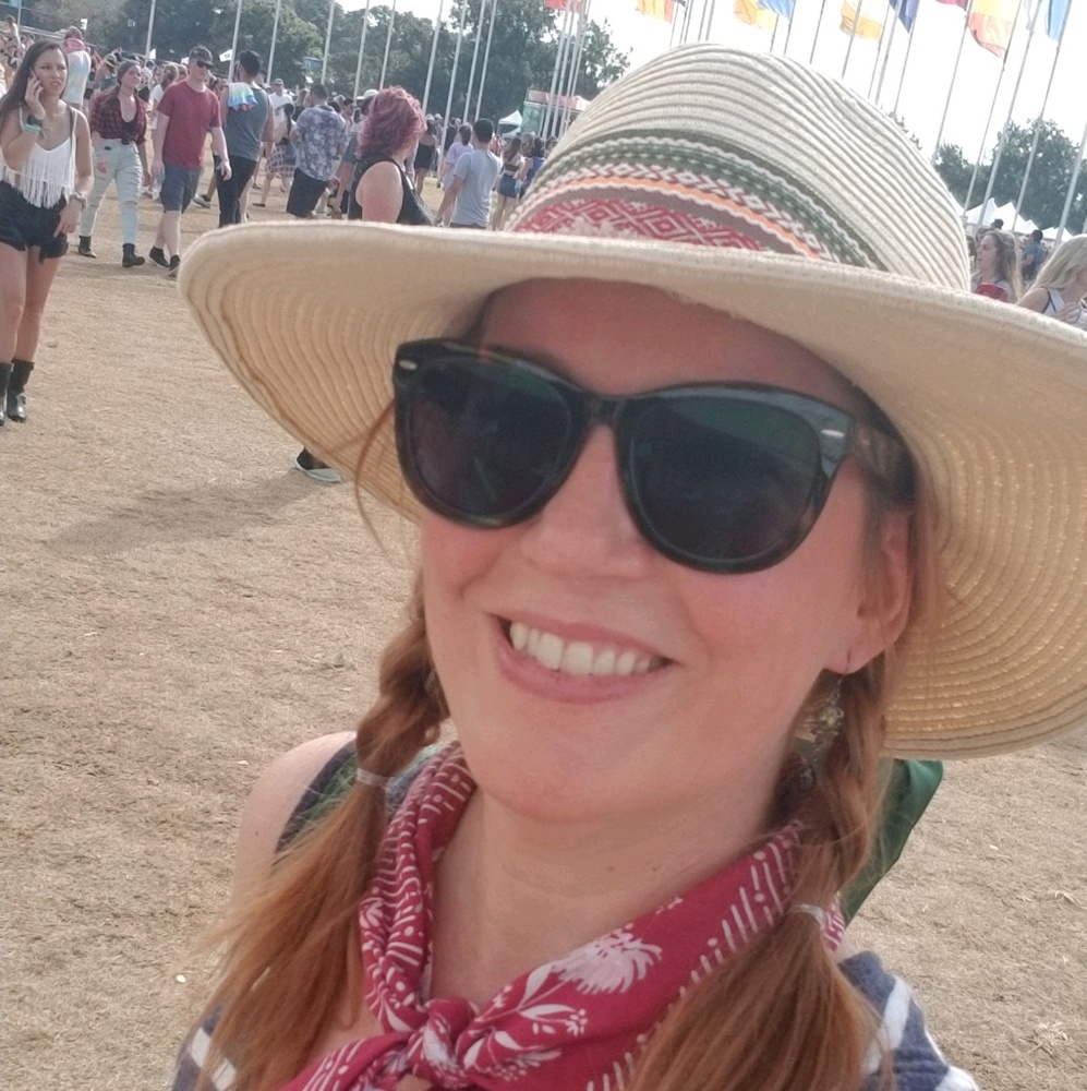 Meet your Posher, Nisa